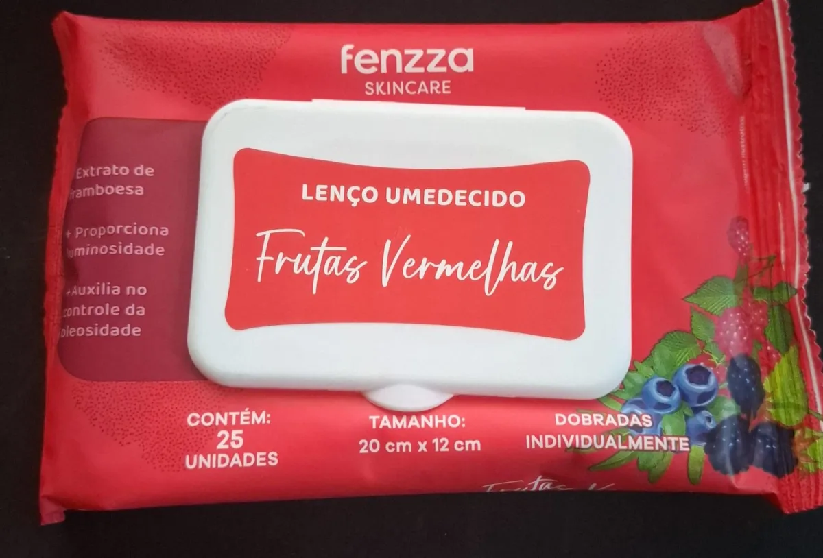 Lenço Umedecido Frutas Vermelhas Fenzza